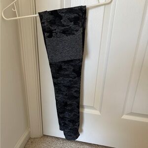 Gymshark Gray and Black Camouflage Leggings